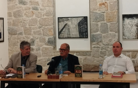 organizovano autorsko veče o prof dr darku tanaskoviću i promocija knjige ,,alija ulema ili balija  laguna knjige