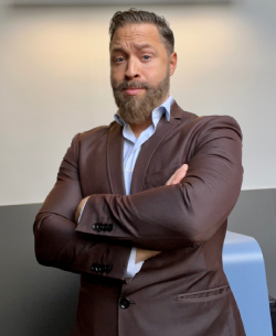 Ali Fenik